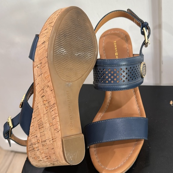 Tommy Hilfiger - Wedges Womens size 7.5 - Picture 8 of 10